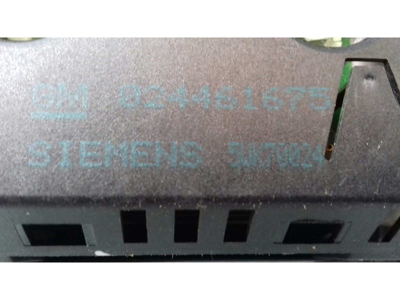 Recambio de pantalla multifuncion para opel astra g berlina comfort referencia OEM IAM 024461675 5WK70024 