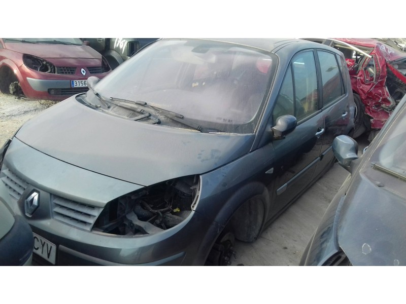 renault scenic ii del año 2004