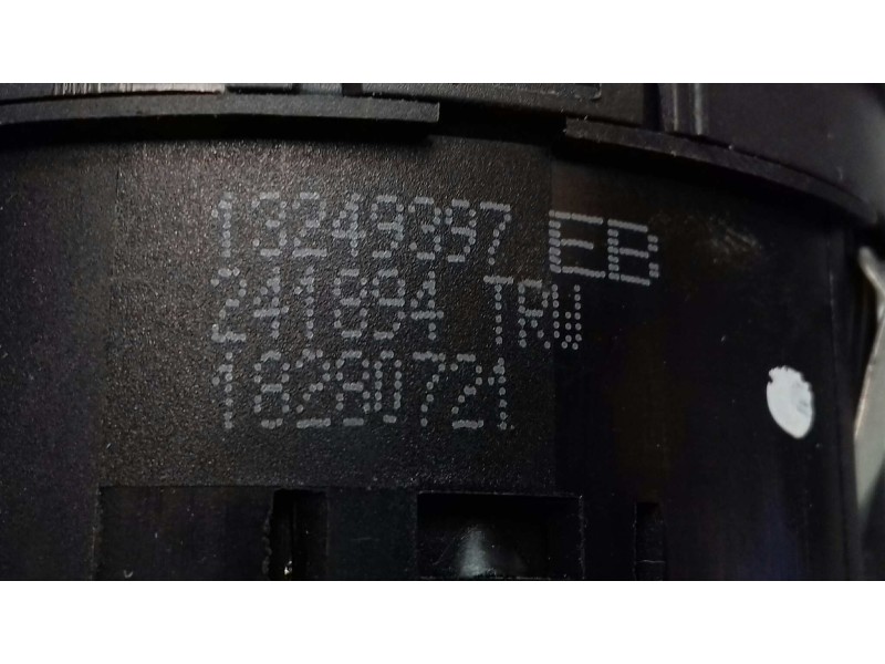 Recambio de mando luces para opel corsa d catch me referencia OEM IAM 13249397 18280721 241894