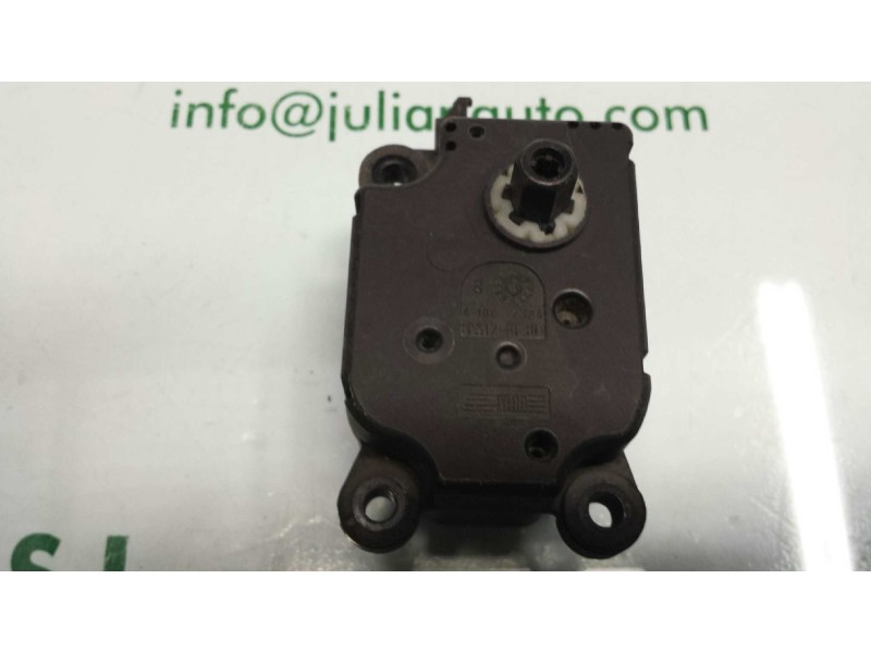 Recambio de motor calefaccion para mercedes-benz clase c (w203) berlina referencia OEM IAM A2038201642 EAB501 BEHR