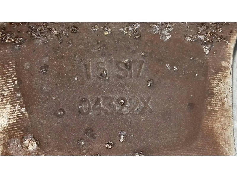 Recambio de llanta para peugeot 207 premium referencia OEM IAM 13S1704322X 6JX16CH4-27 