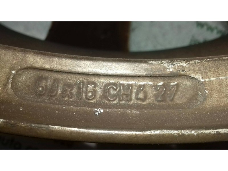 Recambio de llanta para peugeot 207 premium referencia OEM IAM 13S1704322X 6JX16CH4-27 