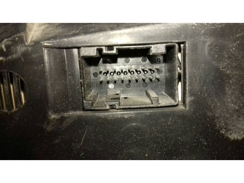 Recambio de cuadro instrumentos para fiat punto berlina (188) 1.2 8v referencia OEM IAM 46753574 6063079909 46753574990689