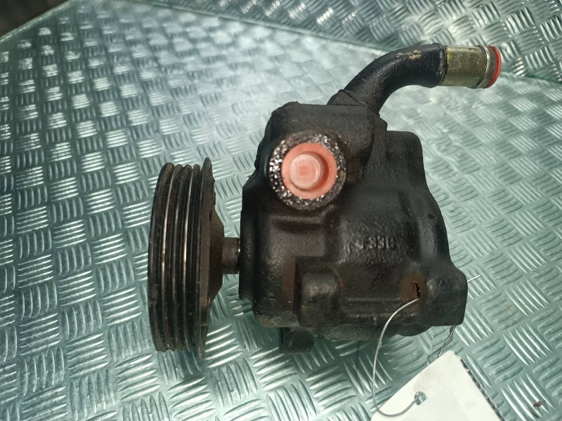 Recambio de bomba direccion para ford fiesta berl./courier si referencia OEM IAM HBDCC  5CB1300