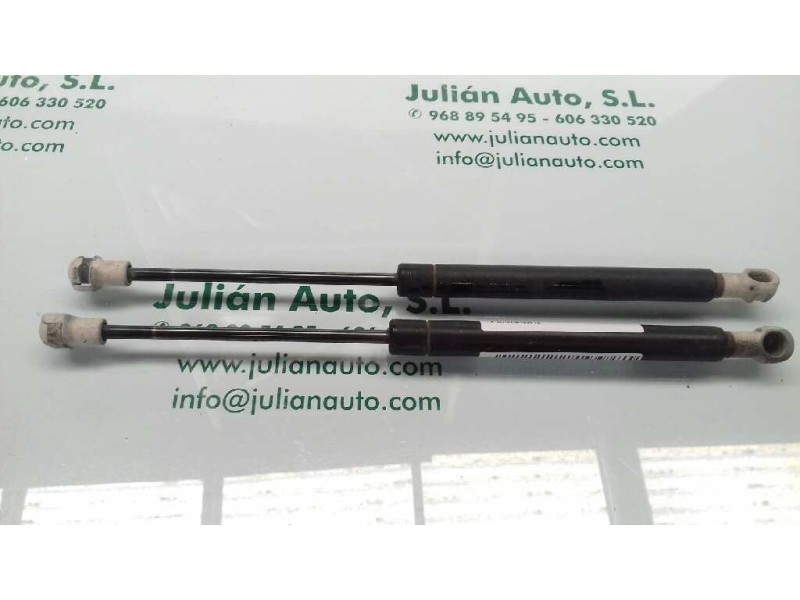 Recambio de amortiguadores maletero / porton para smart coupe smart scape referencia OEM IAM 113000013  