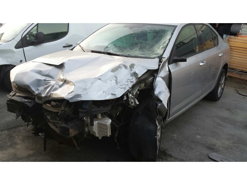 skoda octavia lim. (5e3) del año 2014