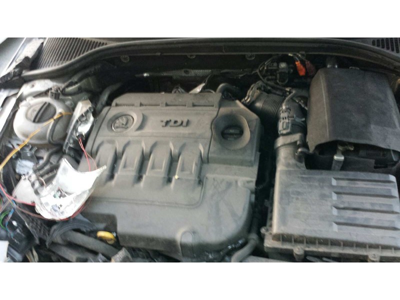 skoda octavia lim. (5e3) del año 2014