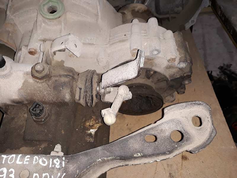 Recambio de caja cambios para seat toledo (1l) se referencia OEM IAM APW  5 VELOCIDADES