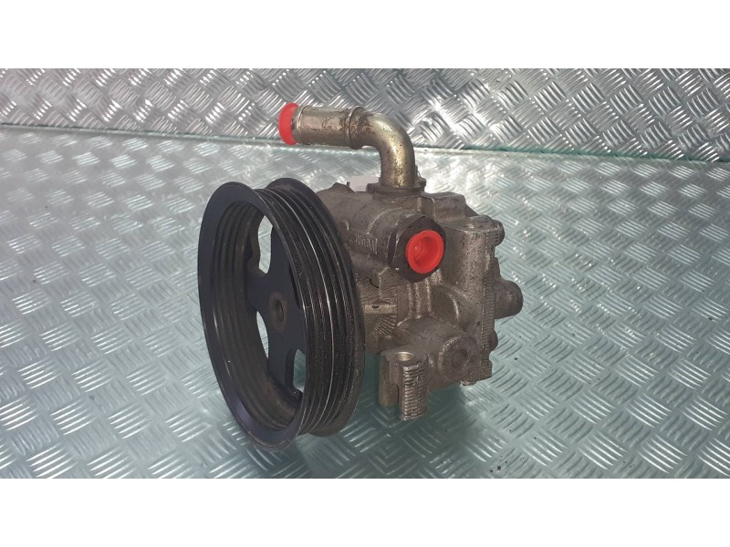 Recambio de bomba direccion para ford transit connect (tc7) furgón (2006) referencia OEM IAM 2T143A696AG  