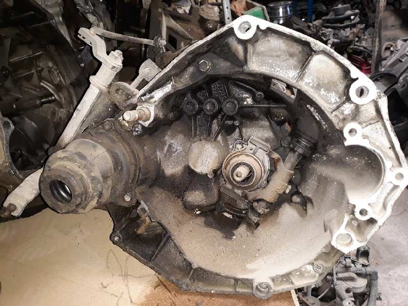 Recambio de caja cambios para seat marbella 0.9 referencia OEM IAM   4 VELOCIDADES