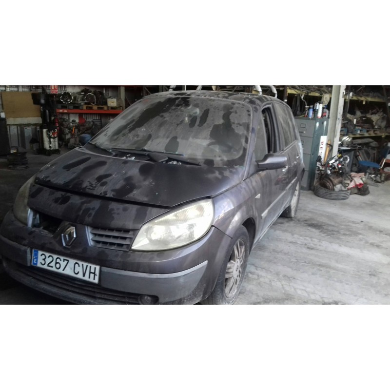 renault scenic ii del año 2004