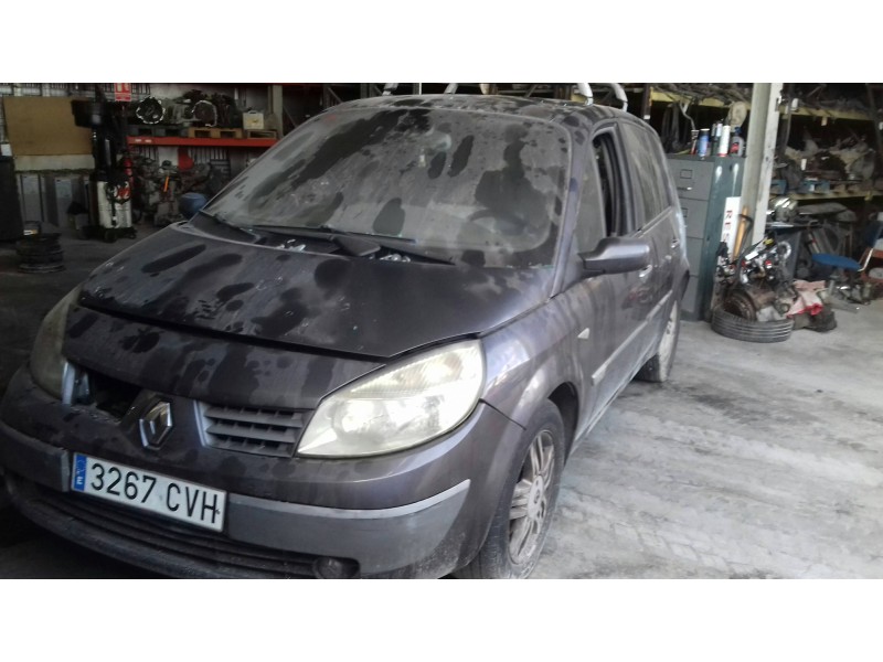 renault scenic ii del año 2004