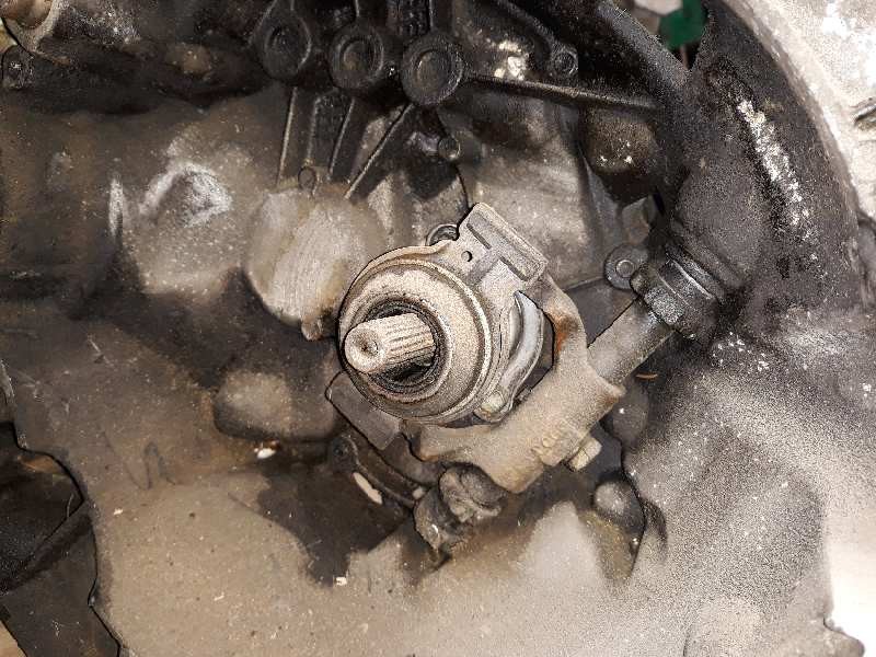 Recambio de caja cambios para seat marbella 0.9 referencia OEM IAM   4 VELOCIDADES