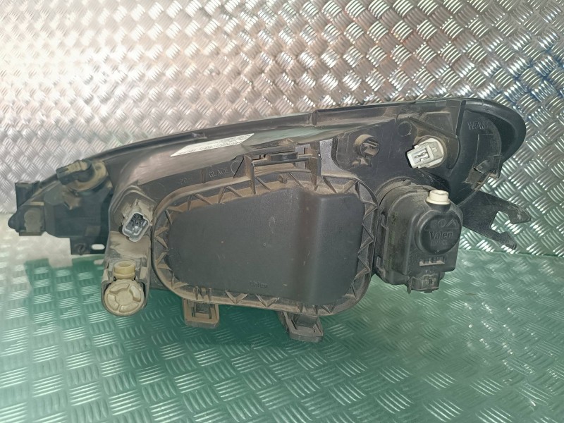 Recambio de faro derecho para peugeot 206 berlina xs-line referencia OEM IAM 89000520  