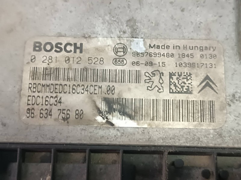 Recambio de centralita motor uce para peugeot 206 berlina xs-line referencia OEM IAM 9663475680 0281012528 BOSCH