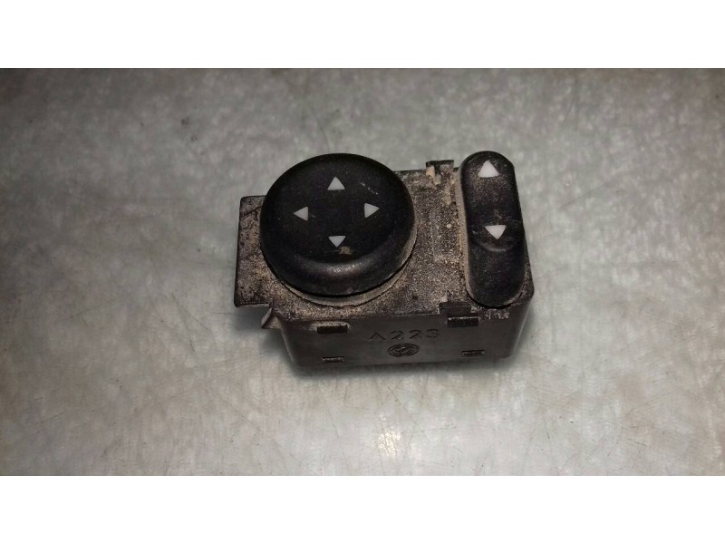 Recambio de mando retrovisor para alfa romeo 156 (116) 1.9 jtd progression referencia OEM IAM A9041 A223 