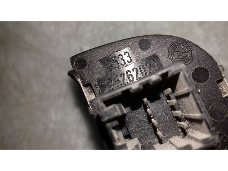 Recambio de mando luces para alfa romeo 147 (190) referencia OEM IAM 7735262023  