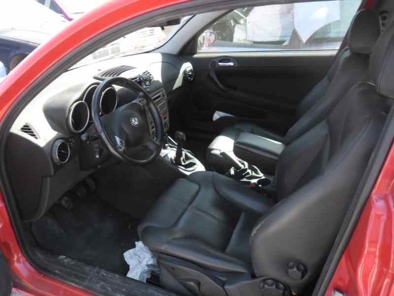 alfa romeo 147 (190) del año 2003