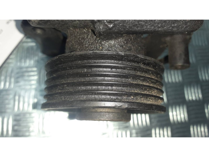 Recambio de bomba direccion para ford mondeo berlina (gd) clx referencia OEM IAM 26025012  