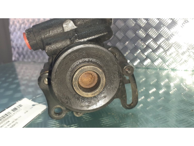 Recambio de bomba direccion para ford mondeo berlina (gd) clx referencia OEM IAM 26025012  