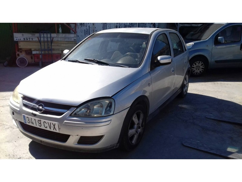 opel corsa c del año 2004