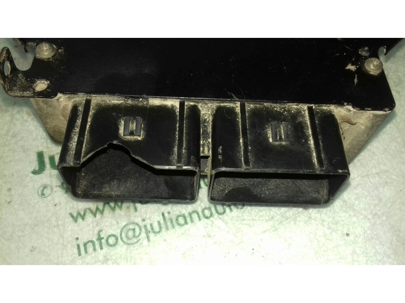 Recambio de centralita motor uce para chrysler voyager (gs) 2.4 cat referencia OEM IAM 46517112 64490 6329AD