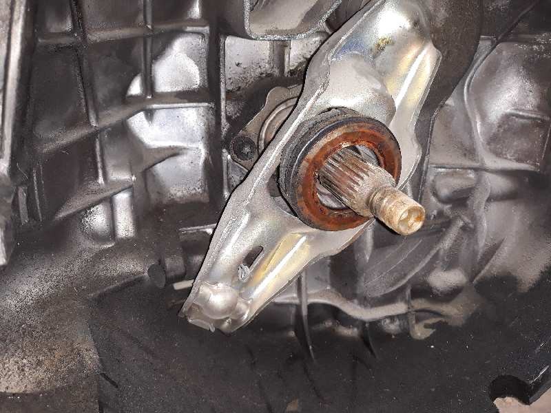 Recambio de caja cambios para volkswagen passat berlina (3b2) comfortline referencia OEM IAM EEN  MANUAL 5V