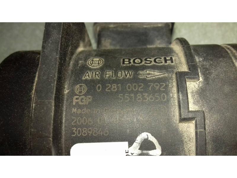 Recambio de caudalimetro para fiat stilo (192) 1.9 120 dynamic multijet referencia OEM IAM 0281002792 55183650 BOSCH