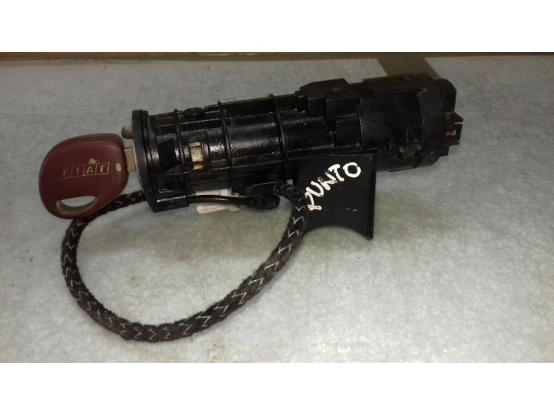 Recambio de conmutador de arranque para fiat punto berl. (176) 55 s referencia OEM IAM 05521 06670 46421952