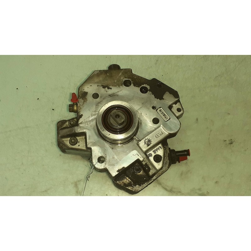 Recambio de bomba inyeccion para volvo s60 berlina 2.4 d referencia OEM IAM 0445010043 8642781 BOSCH