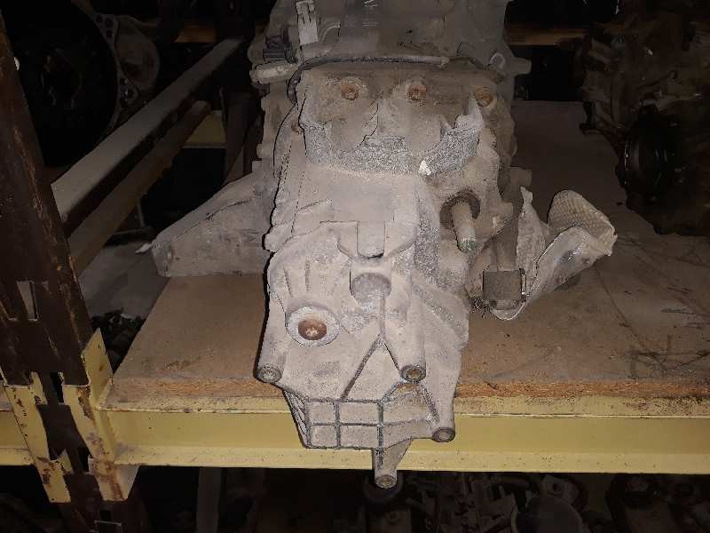 Recambio de caja cambios para volkswagen passat berlina (3b2) comfortline referencia OEM IAM DHW  MANUAL 5V