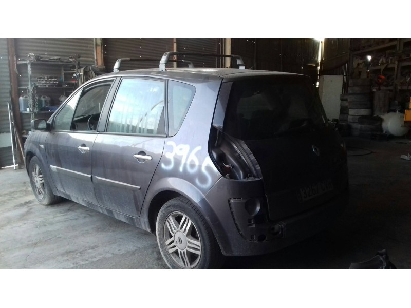 renault scenic ii del año 2004