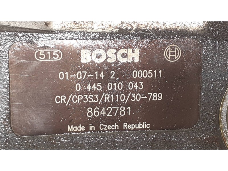 Recambio de bomba inyeccion para volvo s60 berlina 2.4 d referencia OEM IAM 0445010043 8642781 BOSCH