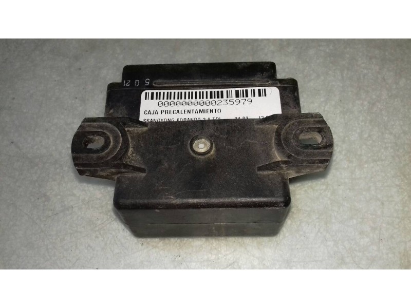 Recambio de caja precalentamiento para ssangyong korando 2.9 tdi referencia OEM IAM 6625453532  