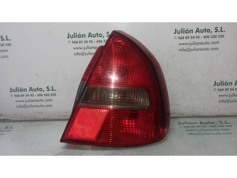 Recambio de piloto trasero derecho para mitsubishi carisma berlina 4 (da0) 1900 gl referencia OEM IAM 151086  