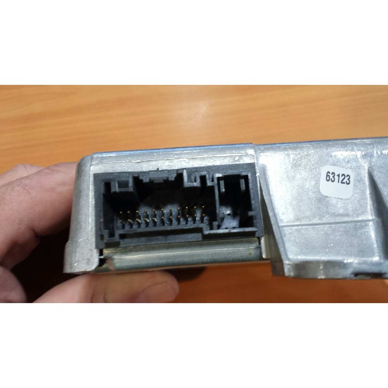 Recambio de centralita airbag para renault megane ii classic berlina confort authentique referencia OEM IAM 604289600 8200367444