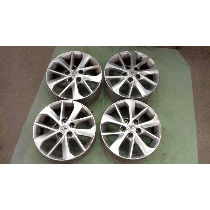 Recambio de juego llantas para toyota auris active referencia OEM IAM 4261102E90 16 X 6 1/2 J ET45