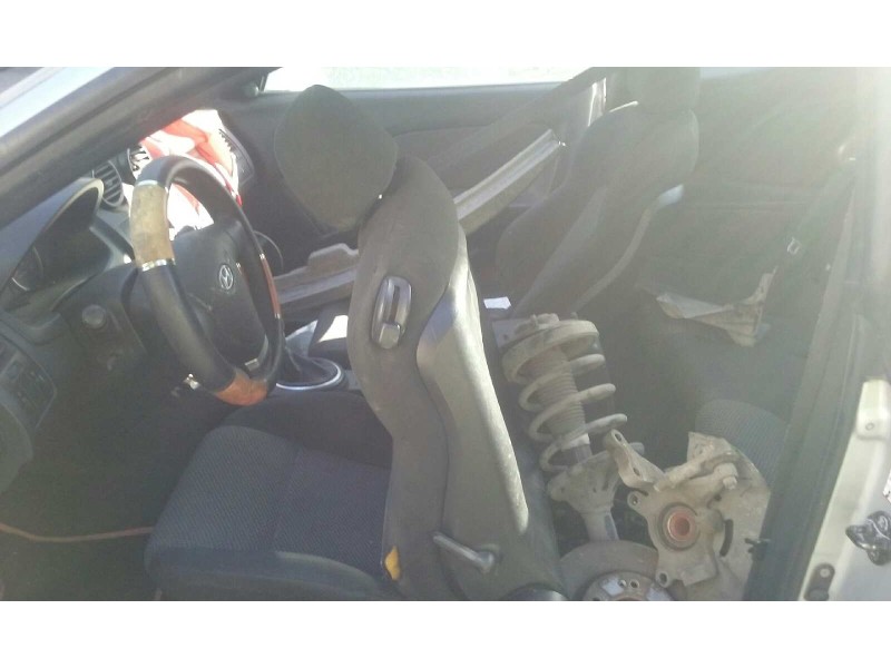 hyundai coupe (gk) del año 2002