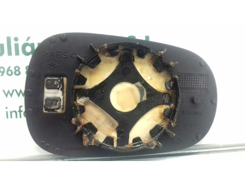 Recambio de cristal retrovisor derecho para renault megane i berlina hatchback (ba0) referencia OEM IAM 834084  TERMICO