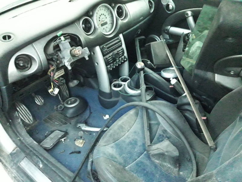 bmw mini (r50,r53) del año 2003