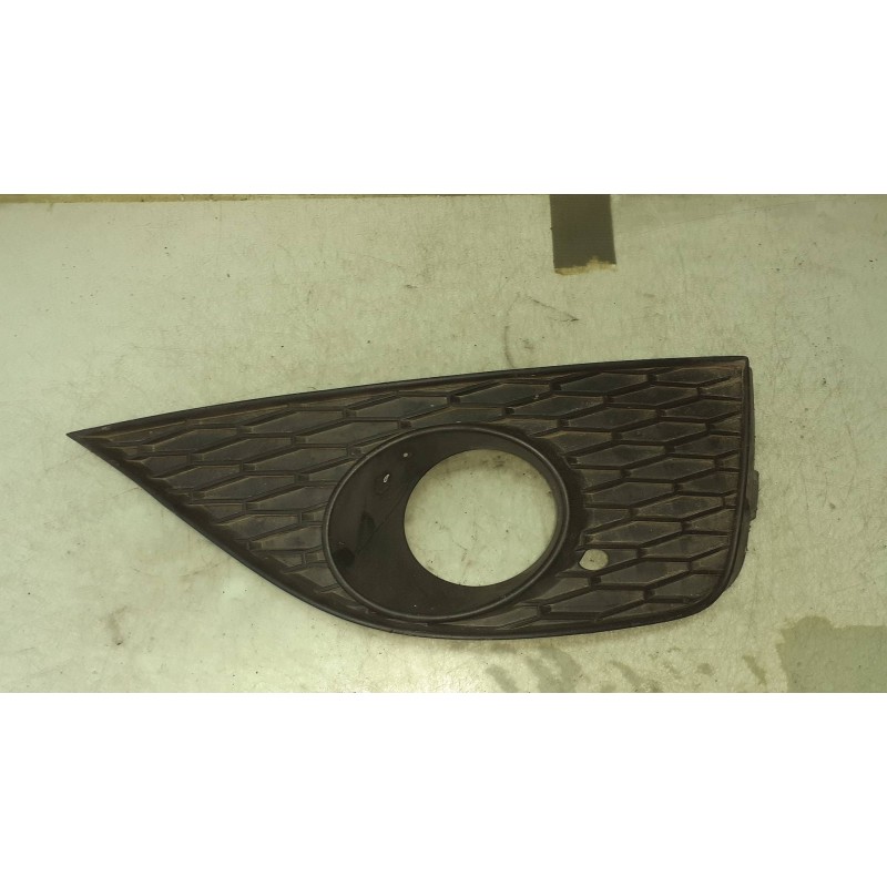 Recambio de rejilla paragolpes derecha para seat ibiza (6j5) sport referencia OEM IAM 6J0853666A  