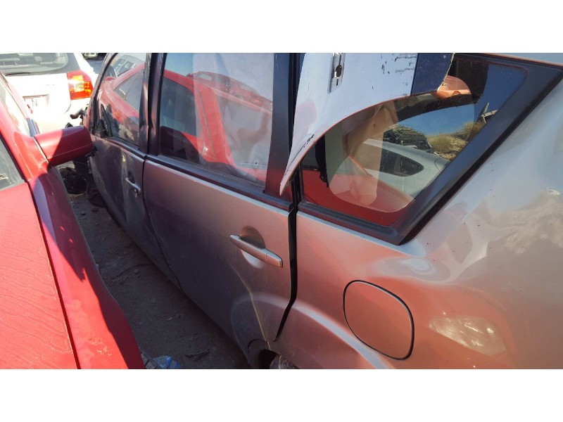 peugeot 4007 del año 2010