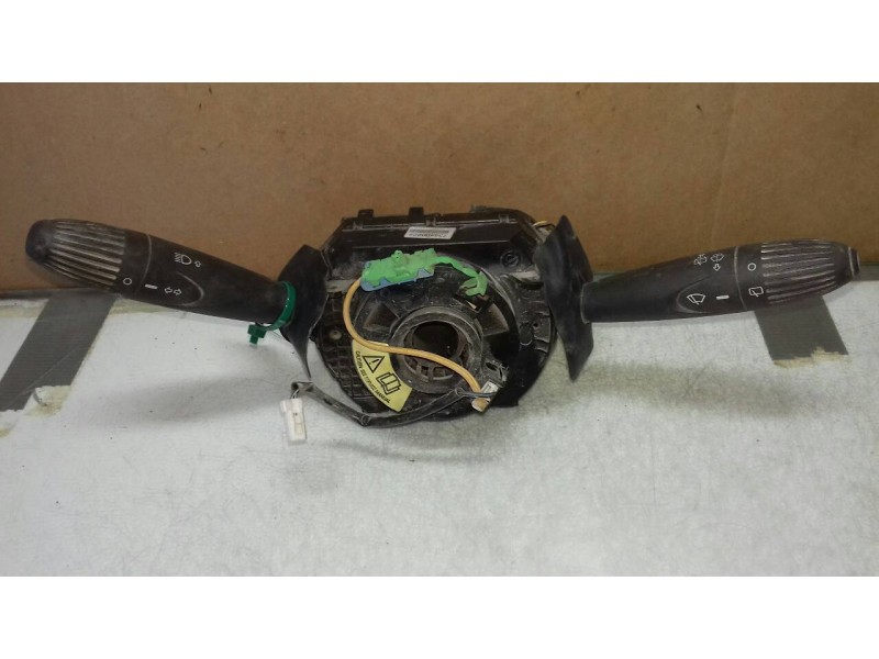 Recambio de mando luces para fiat punto berlina (188) 1.3 jtd classic referencia OEM IAM 735400222 1422062490112 A223