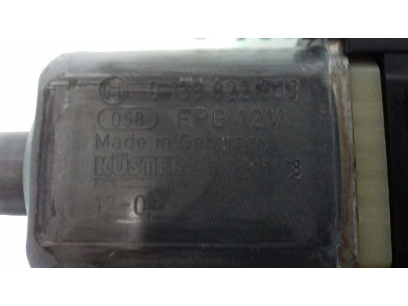 Recambio de motor elevalunas trasero derecho para volkswagen polo (6r1) advance referencia OEM IAM 6R0959812G S850311054C 013082