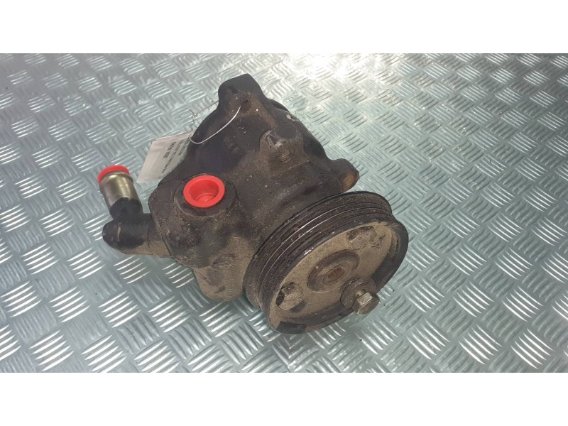 Recambio de bomba direccion para ford escort berl./turnier básico berlina referencia OEM IAM HBDBV  