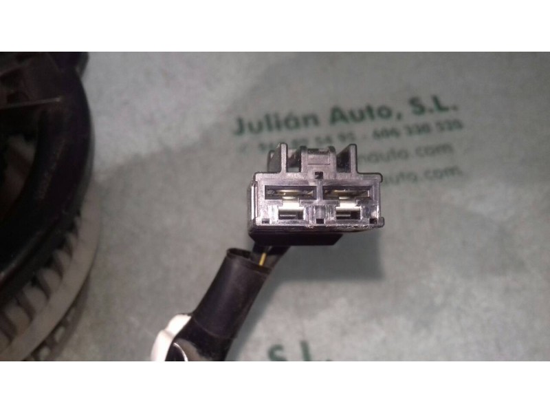 Recambio de ventilador calefaccion para toyota prius (nhw20) basis referencia OEM IAM 194001390 DENSO 2 PINES