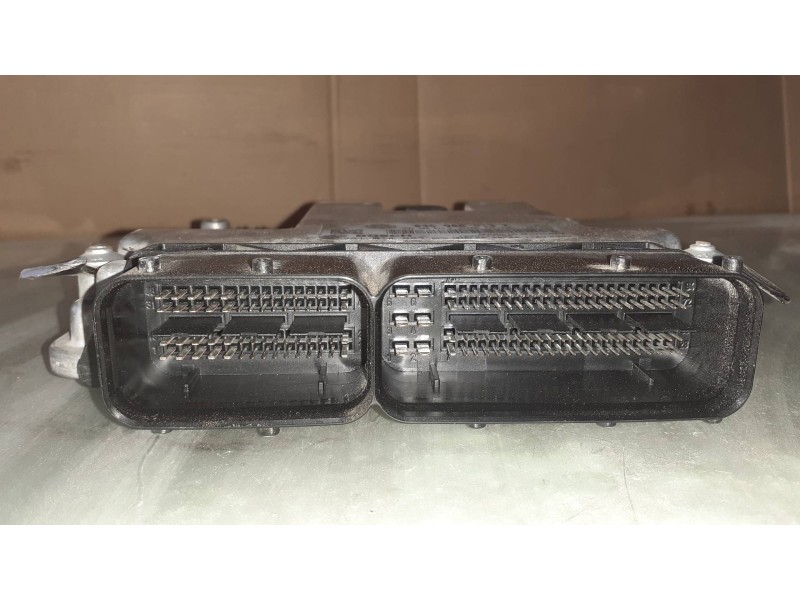 Recambio de centralita motor uce para seat ibiza (6j5) sport referencia OEM IAM 03G906013K  