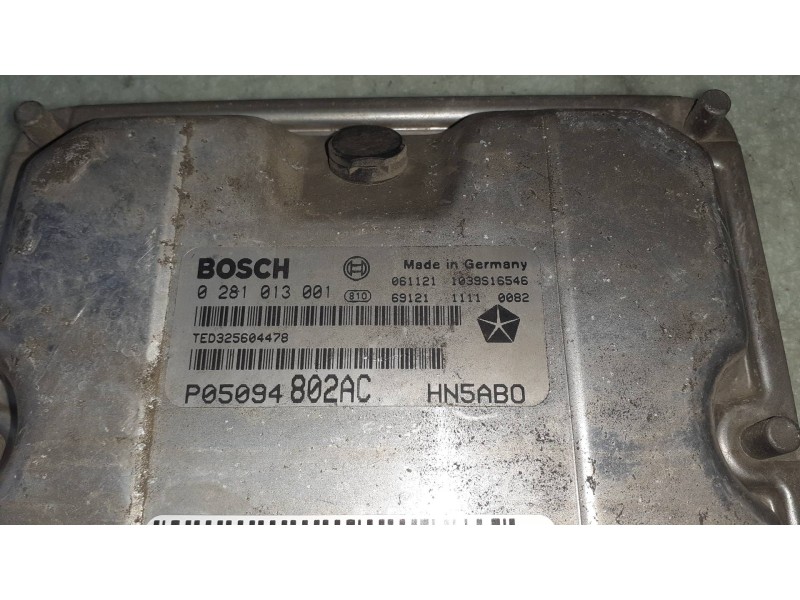 Recambio de centralita motor uce para chrysler voyager (rg) 2.5 crd executive referencia OEM IAM 0281013001  