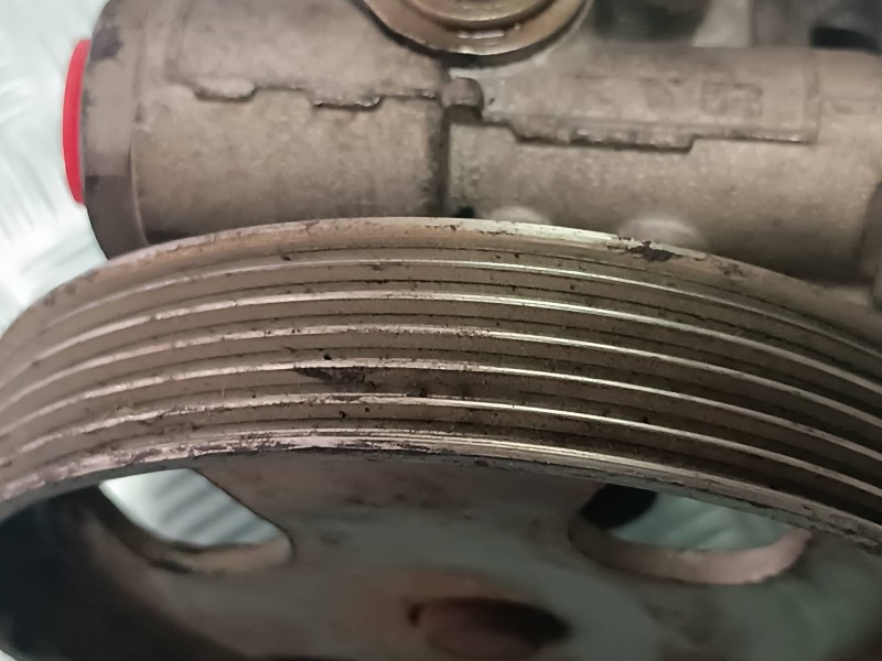 Recambio de bomba direccion para ford fusion (cbk) newport referencia OEM IAM 2S6C3A696DC  AASPA7012