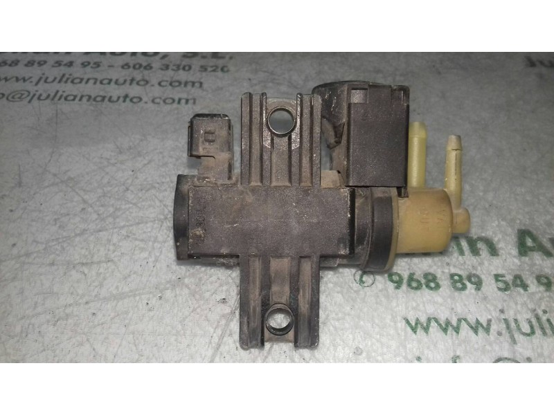 Recambio de valvula aire adicional para renault megane iii berlina 5 p dynamique referencia OEM IAM 8200790180 70181405 